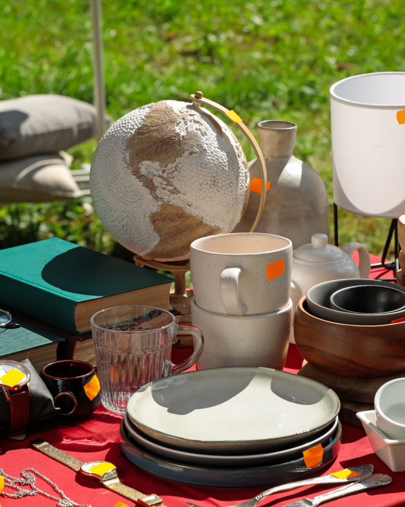 articles de vente de garage bien organiser pour les visiteurs