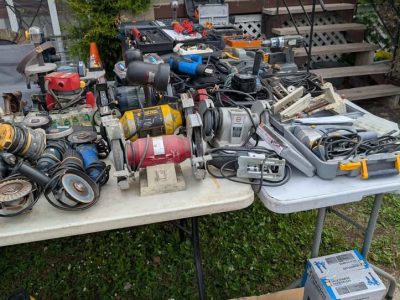 VENTE DE GARAGE!!!