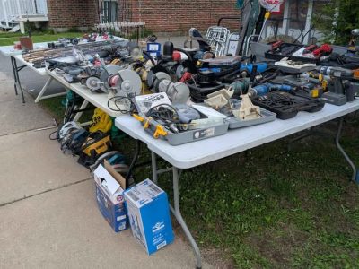 VENTE DE GARAGE!!!