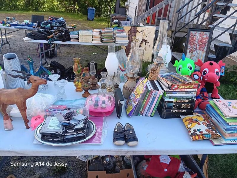 Vente de garage au marché aux puces