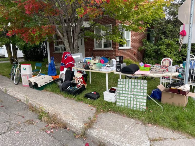 MEGA VENTE DE GARAGE