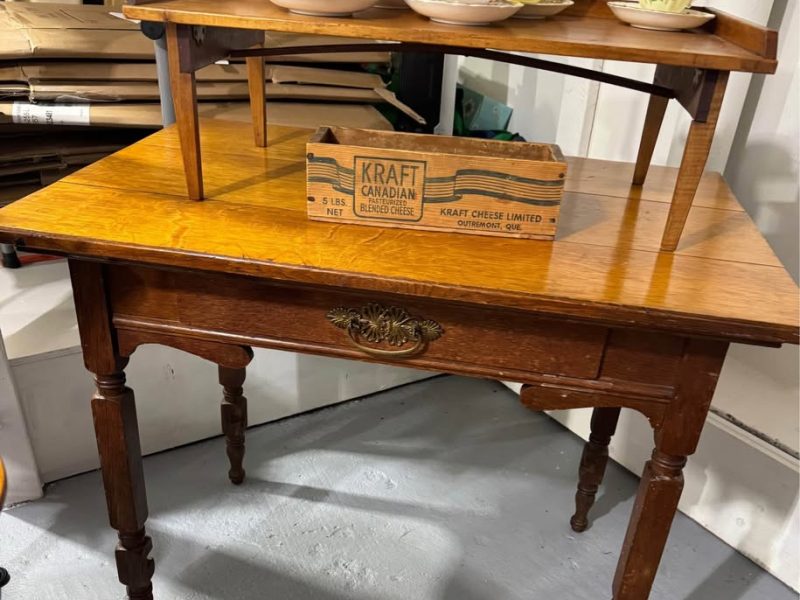 Vente de déménagement & antique