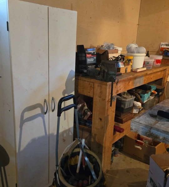 Vente de garage - Vide maison