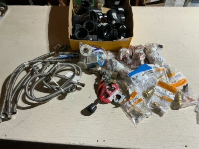 Vente de garage électricité, plomberie