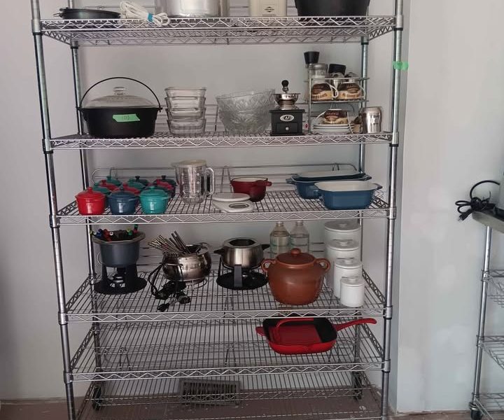 Vente débarras / garage : Maison complète à vider