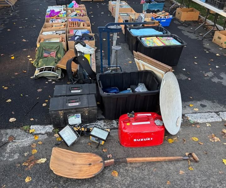 Très grosse vente de garage tous doit partir !!