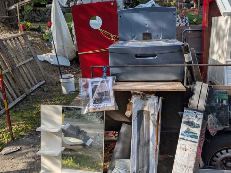 Vente de garage -31 août, 1er septembre & 01, 02, 03 septembre si beau temps