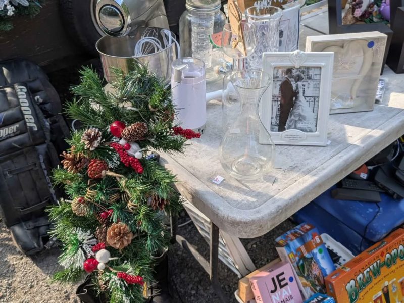 Vente de garage -31 août, 1er septembre & 01, 02, 03 septembre si beau temps