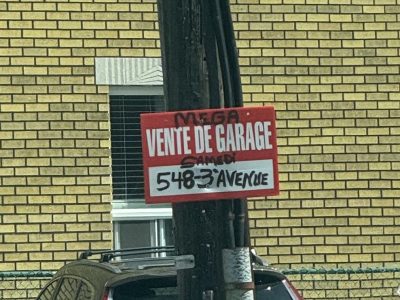 MEGA vente de garage