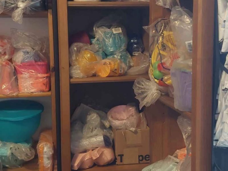 Vente de garage + Liquidation Tupperware neuf et du Épicure