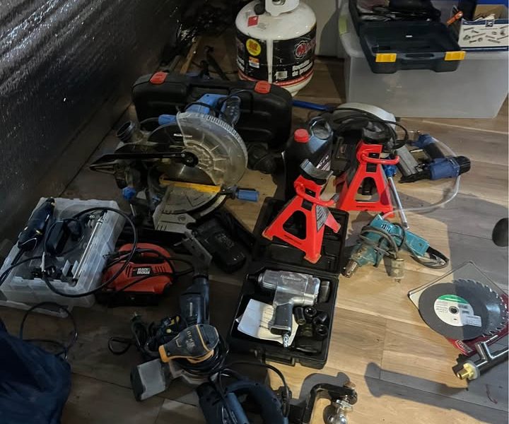 MEGA Vente de GARAGE