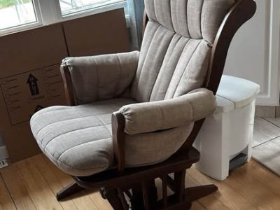 Vente de garage vide maison
