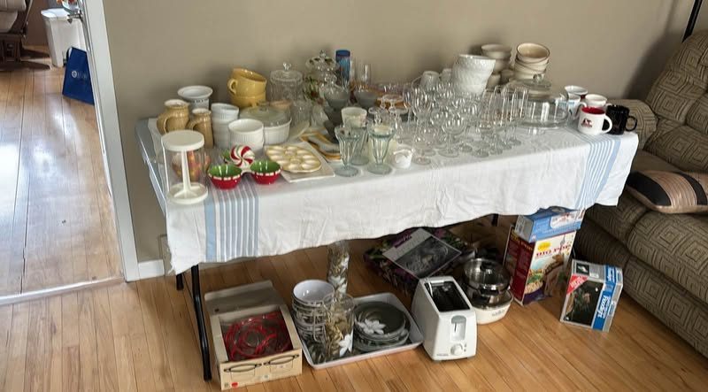 Vente de garage vide maison