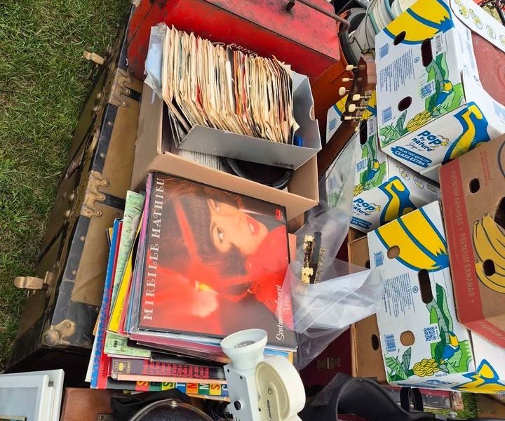 Grande Vente de garage St-Albert, 30 et 31 Mai, antiquité, usagée