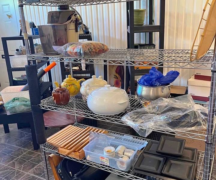 Vente de Garage intérieur 22-23-24 mai ( 9 hres/ 4 hres)