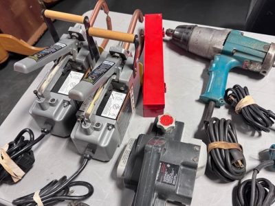 Vente de garage - Warwick