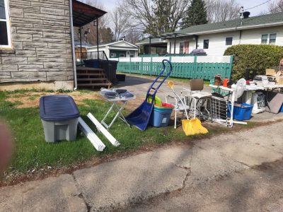 VENTE DE GARAGE A MANSEAU
