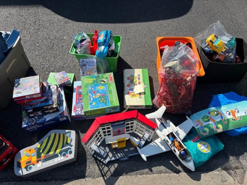 Vente de Garage items enfant