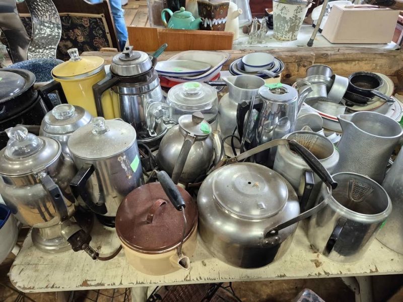 Grande Vente de garage St-Albert, 30 et 31 Mai, antiquité, usagée