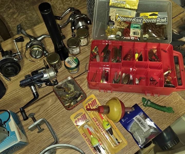 Grosse vente de garage intérieur