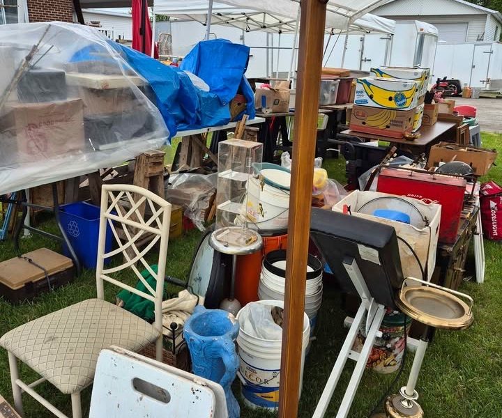 Grande Vente de garage St-Albert, 30 et 31 Mai, antiquité, usagée