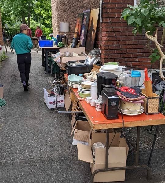 Vente de garage 20 juin centre-ville