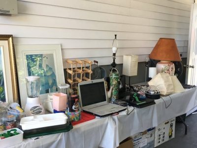 MEGA VENTE DE GARAGE, vendredi 5 au dimanche 7 juin