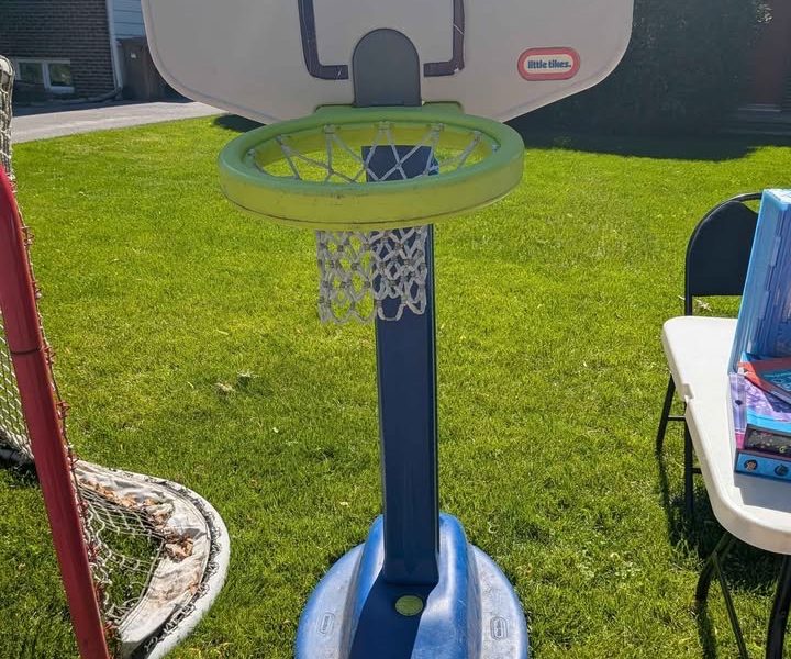 Vente garage JEUX POUR ENFANTS Repentigny
