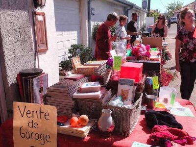 Grande vente de Garage dimanche 7 juin!