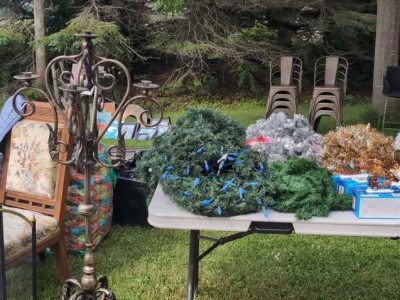Grosse vente de Garage plusieurs familles - 27 juin
