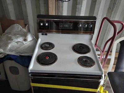 Vente de garage de déménagement - Le 05 juillet de 10h00 à 16h00