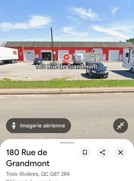 Vente de garage interieur marché harmonie à Trois-Rivières
