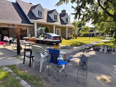 Vente de garage 15 août à Trois-Rivières 🎉
