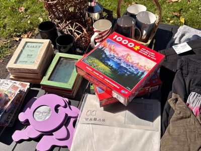 GARAGE SALE / Vente de garage à Pierrefonds