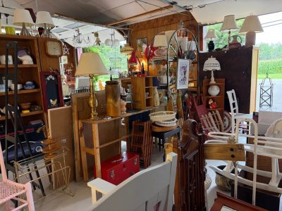 Brocante Vente de garage à Saint-Nicolas