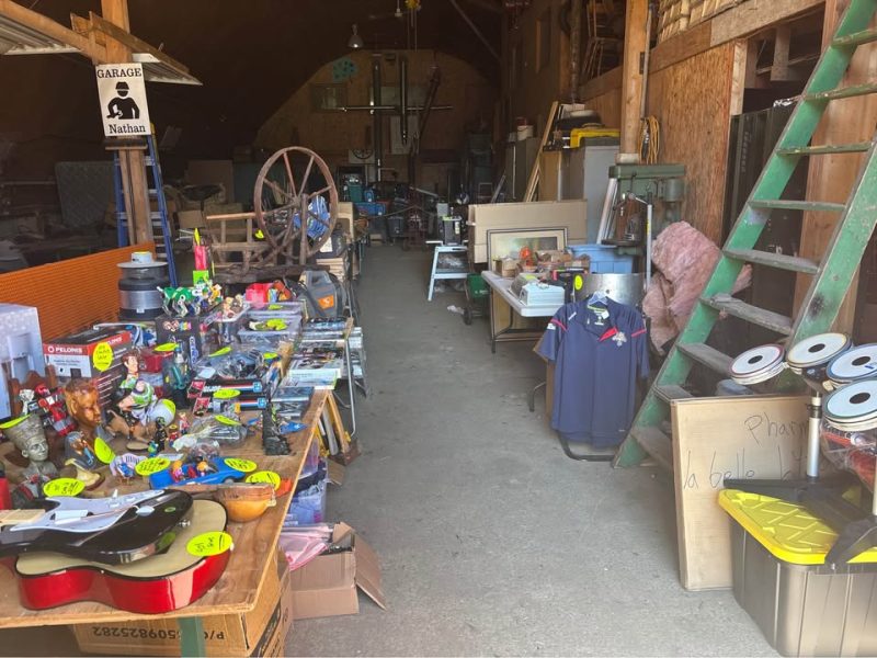🏚️ VENTE DE GARAGE GÉANTE à Notre-Dame-du-Mont-Carmel 22 aout 23 aout beau temps mauvais temps