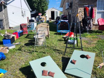 Grande vente de garage à Drummondville