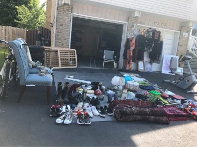 Ventre de garage(6-7 September) à Brossard