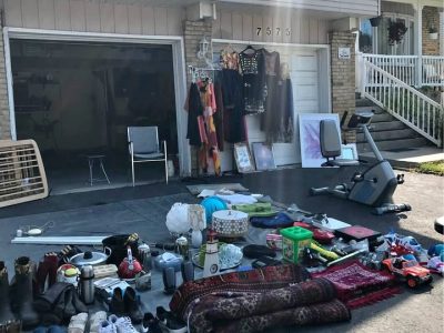 Ventre de garage(6-7 September) à Brossard